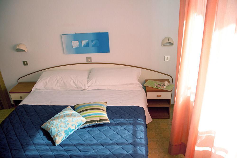 Hotel Gialpina Viserba Di Rimini 외부 사진